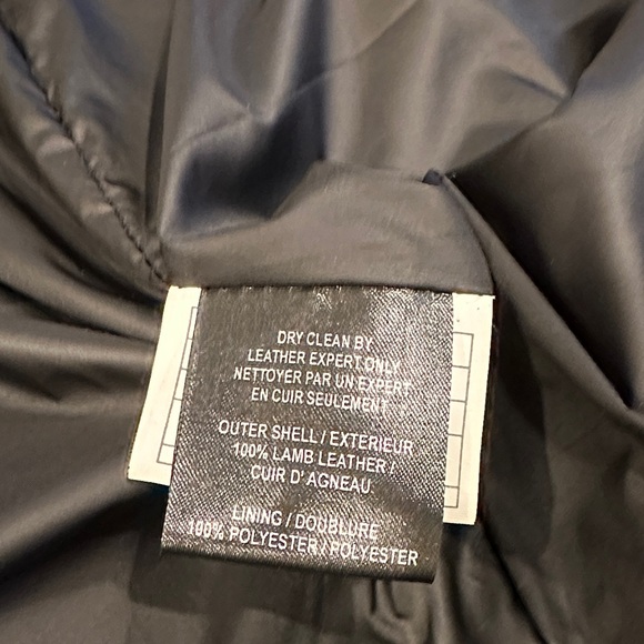 Lamarque Lambskin Down Puffer Vest - Picture 6 of 8